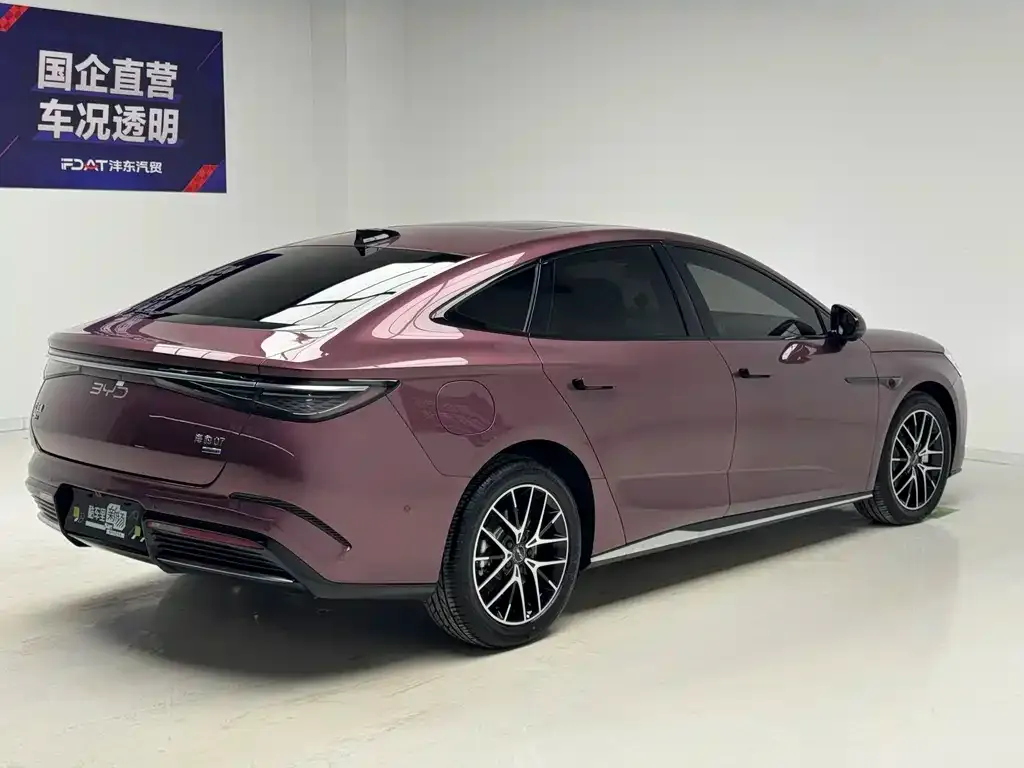 BYD Seal 07 DM-i — фото 5