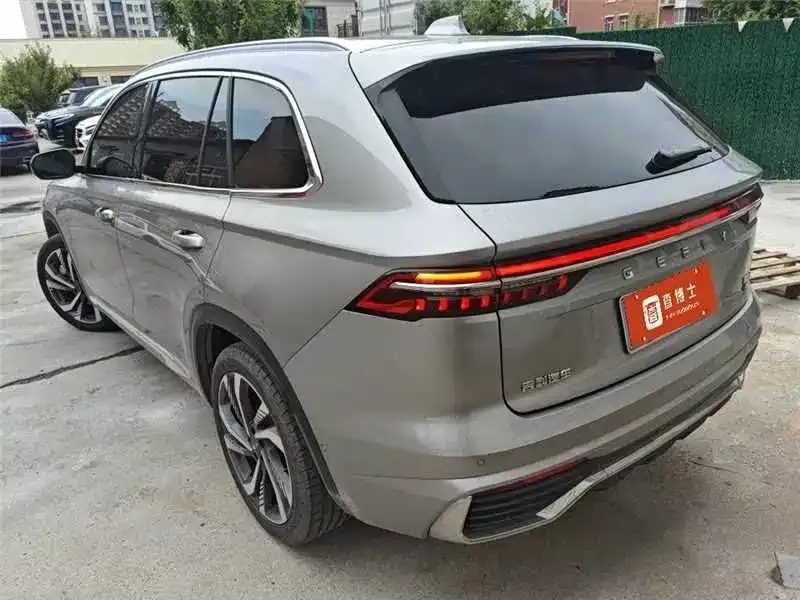 Geely Xingyue L — фото 8