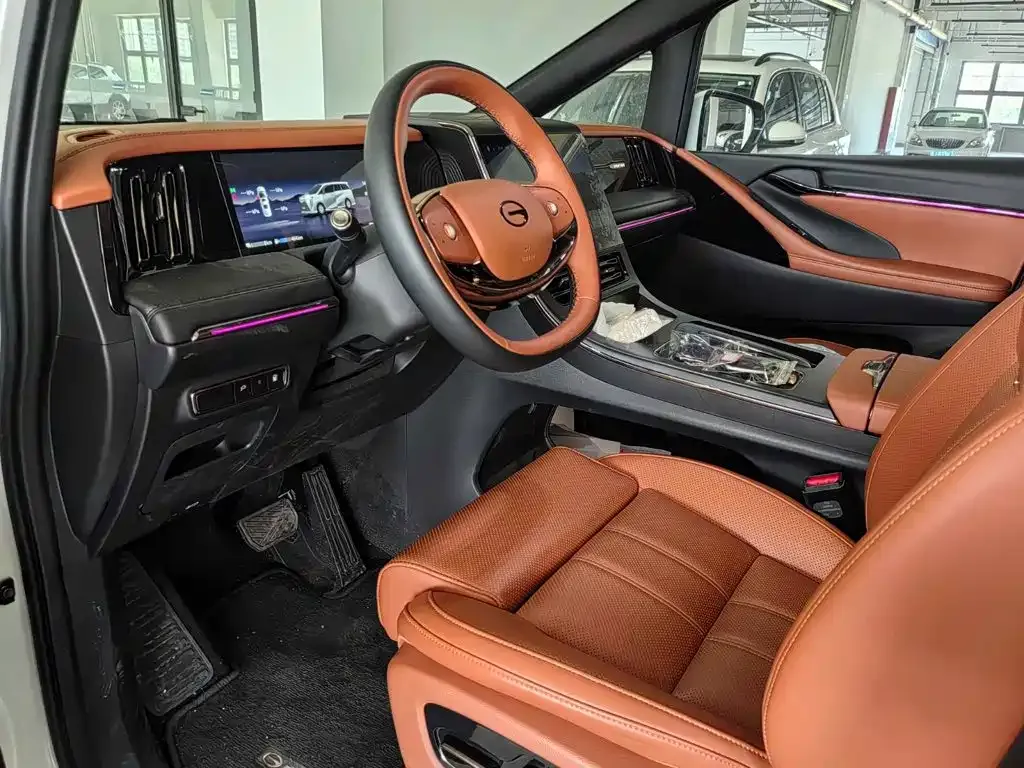 GAC Motor Trumpchi M8 — фото 6