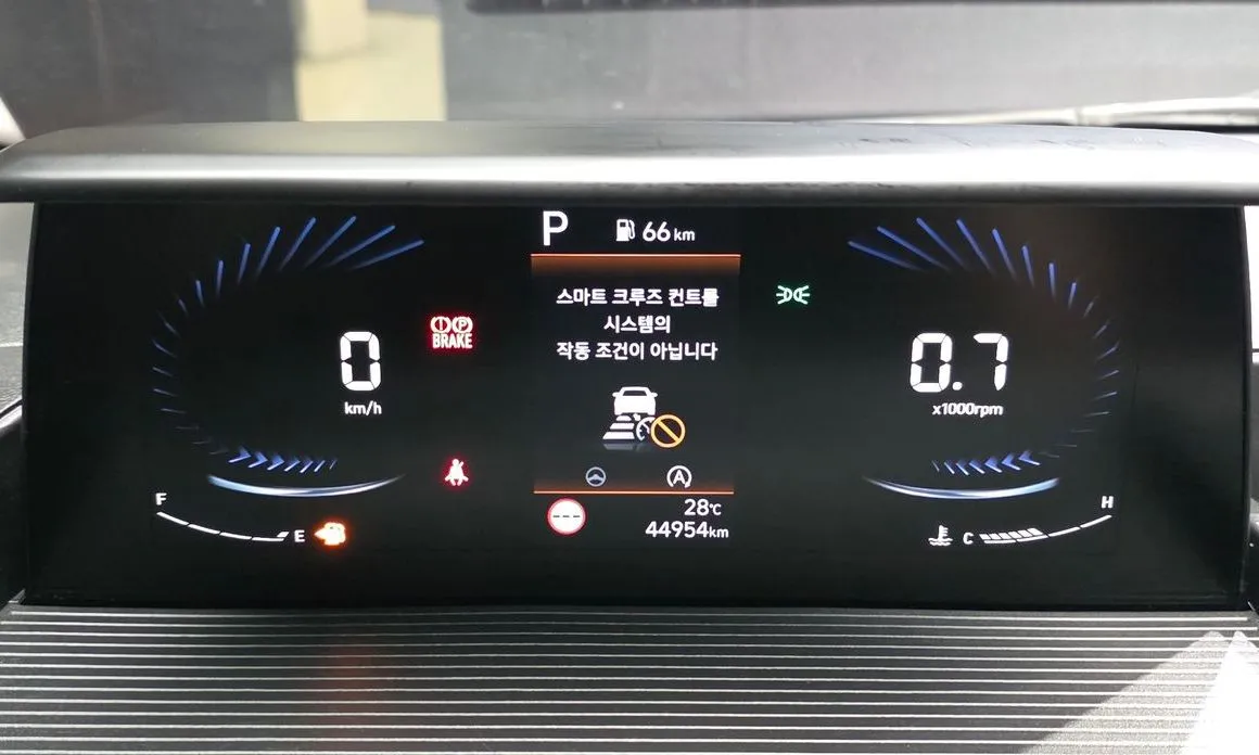 Hyundai Staria — фото 3