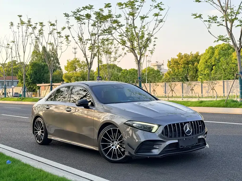Mercedes-Benz A-Class AMG — фото 4