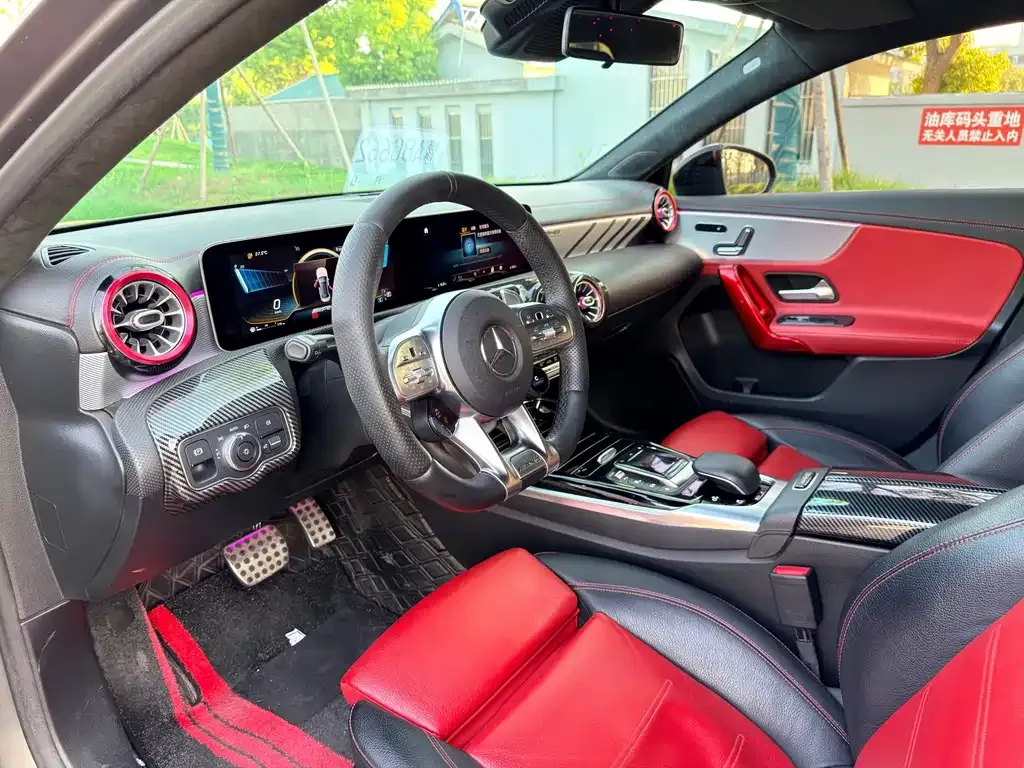 Mercedes-Benz A-Class AMG — фото 5