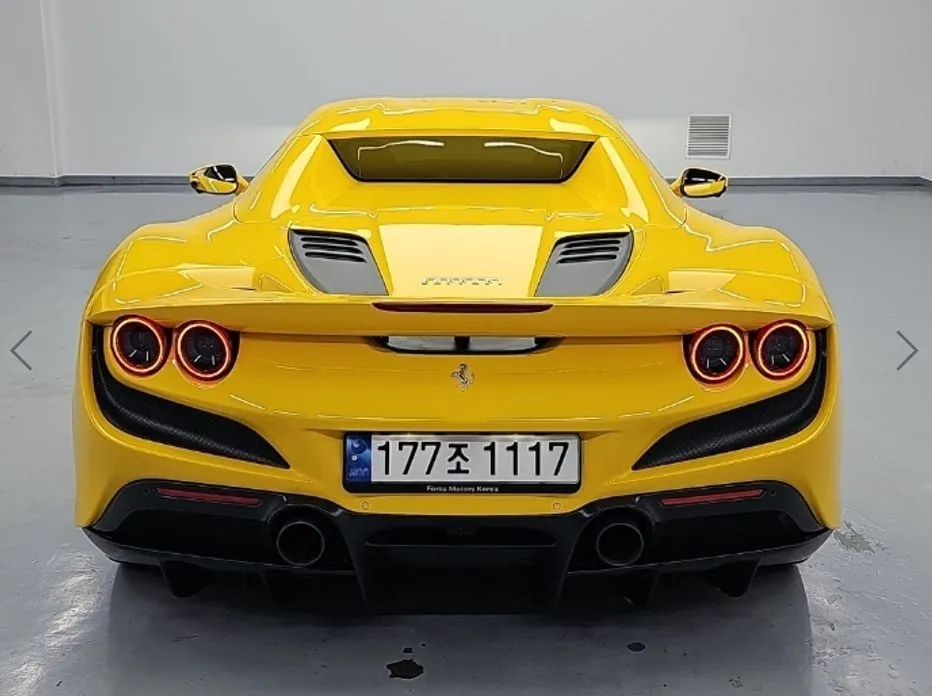Ferrari F8 — фото 7