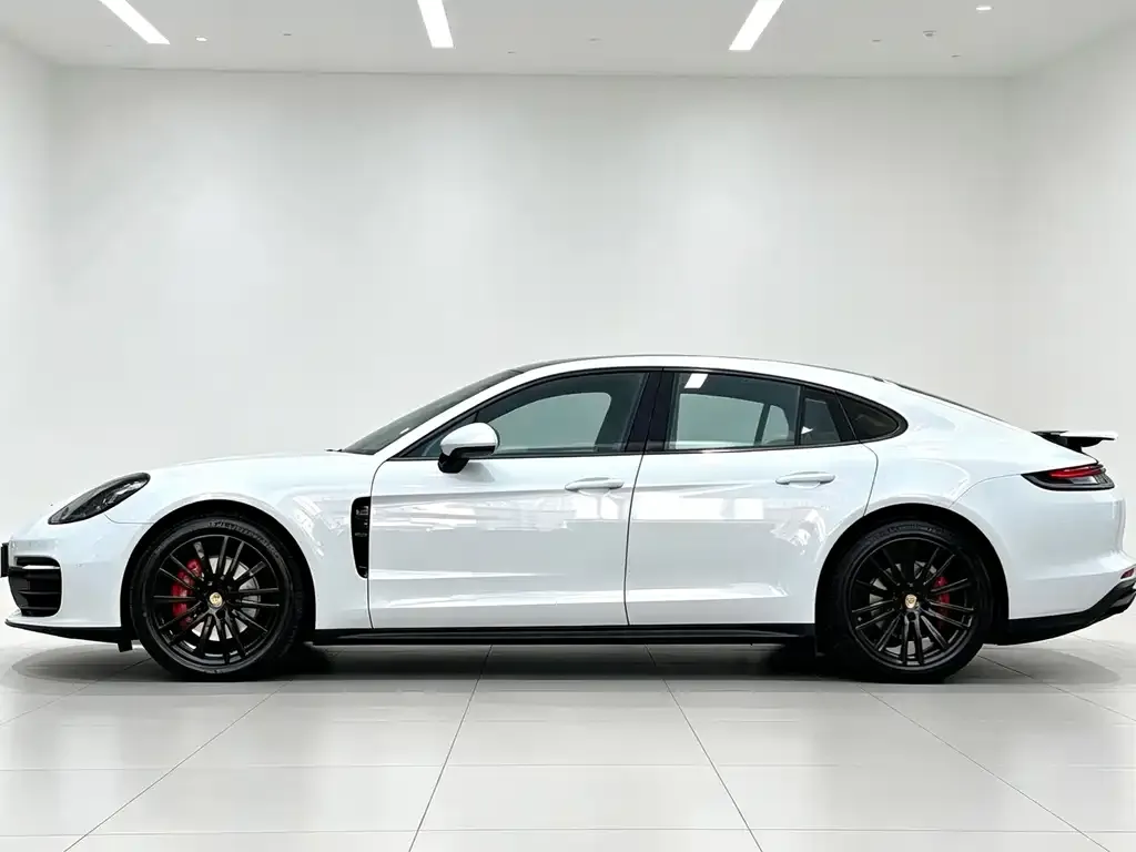 Porsche Panamera — фото 2