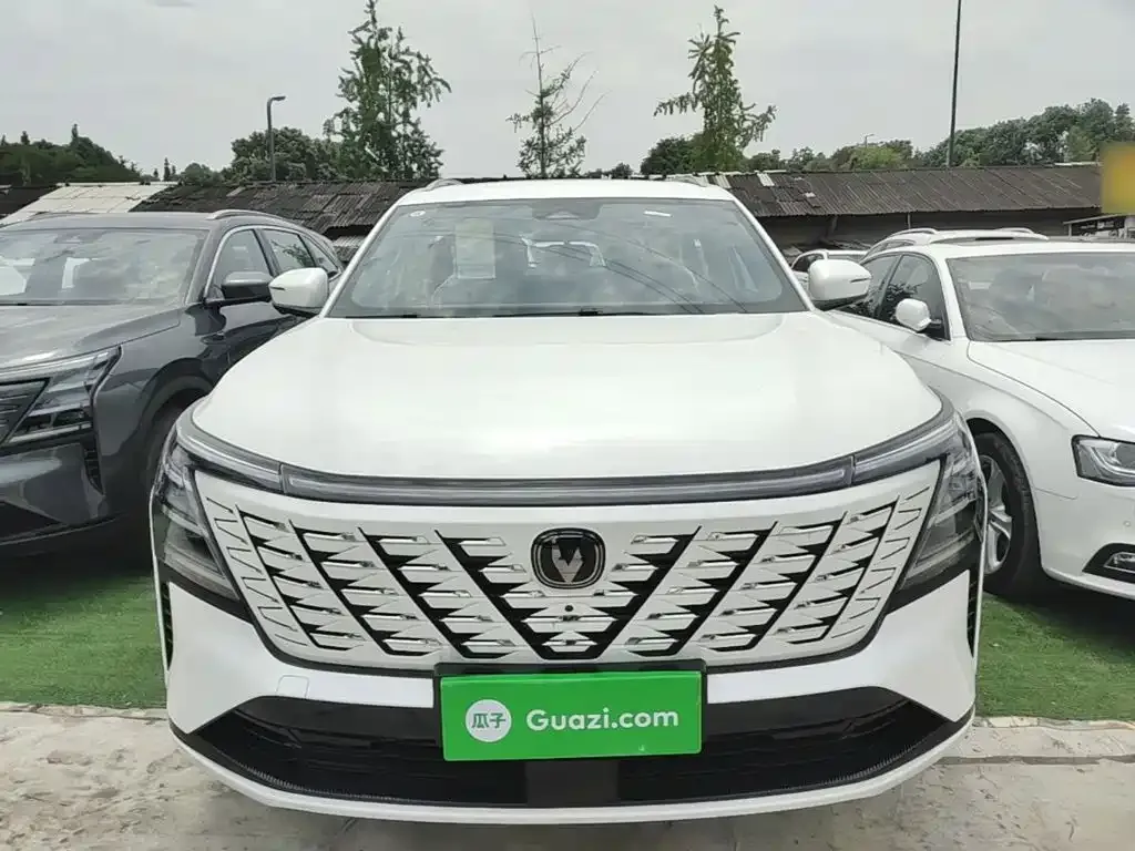 Changan CS75PLUS — фото 10