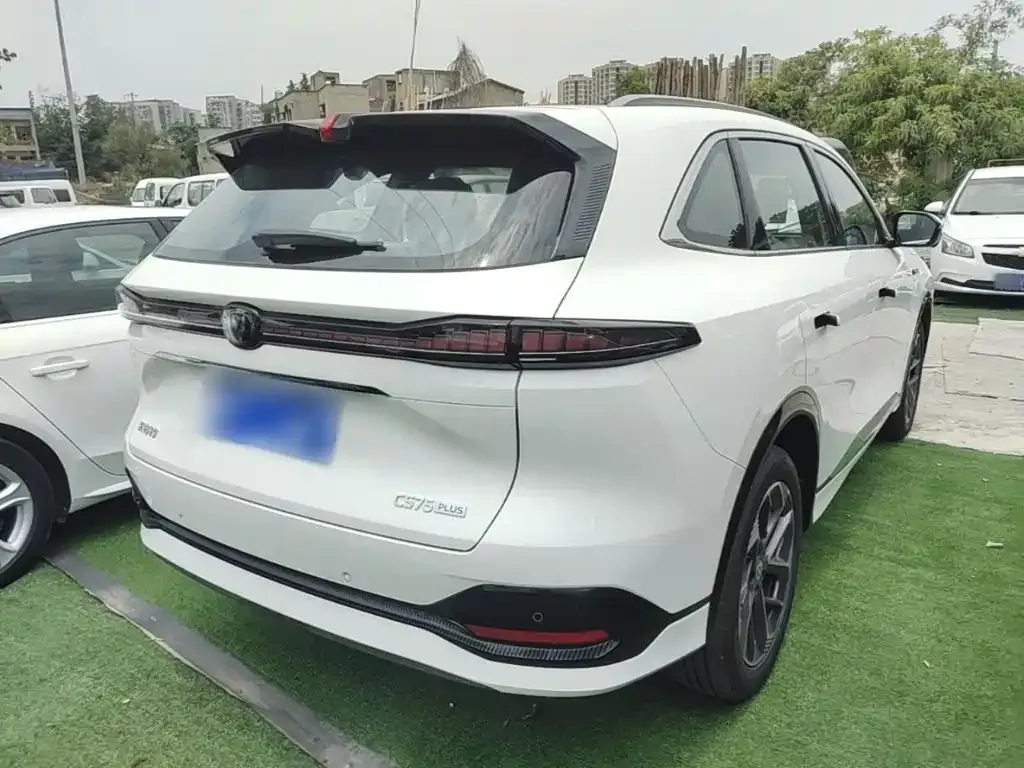 Changan CS75PLUS — фото 3
