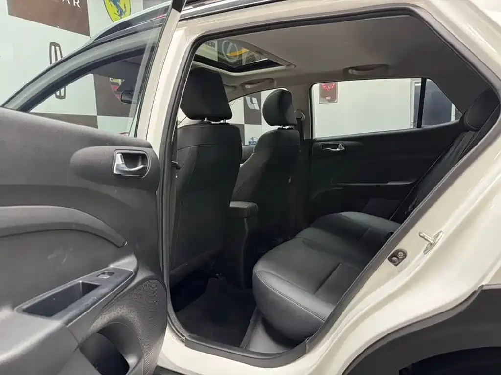 Kia KX1 — фото 3