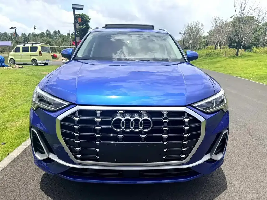 Audi Q3 — фото 3