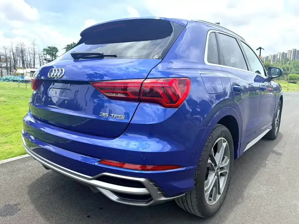 Audi Q3 — фото 6