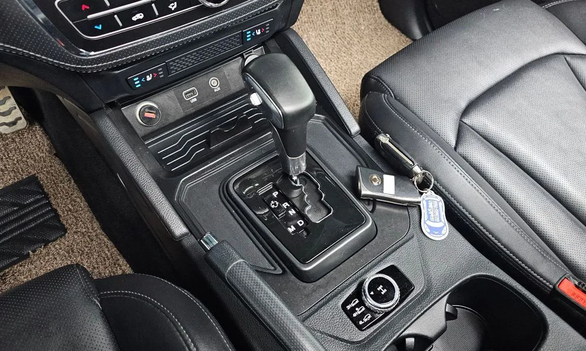 KG Mobility (Ssangyong) Rexton — фото 10