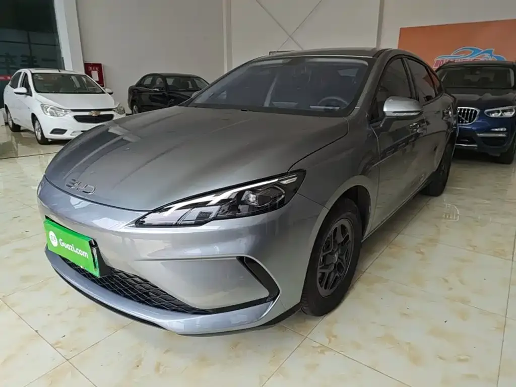 BYD Seal 05 DM-i — фото 1