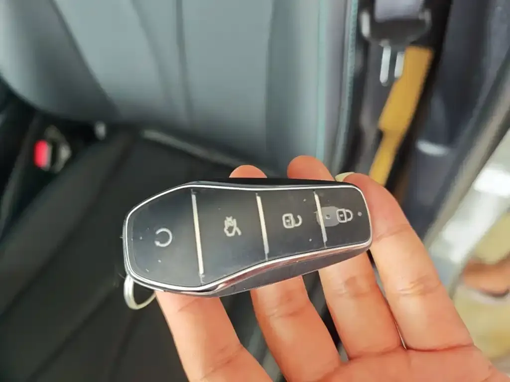 BYD Seal 05 DM-i — фото 6