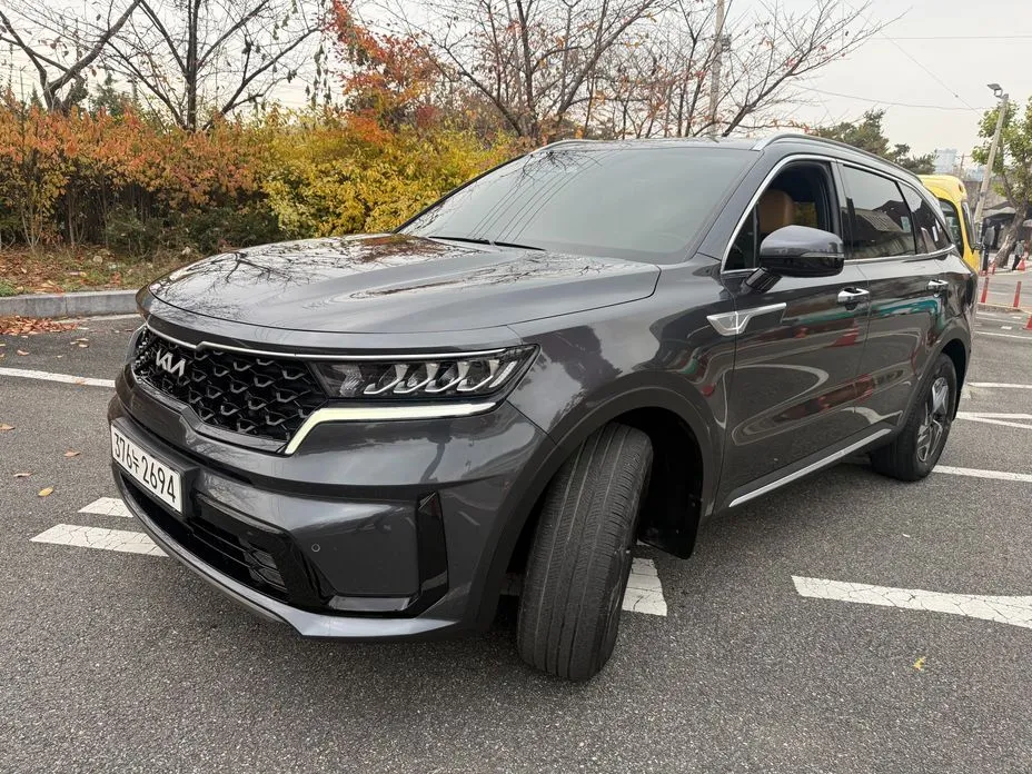 Kia Sorento — фото 1