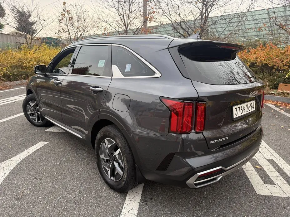 Kia Sorento — фото 3
