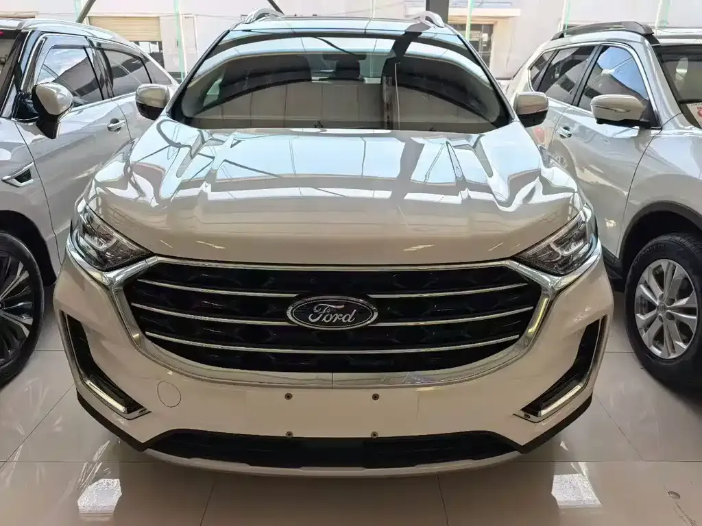 Ford Edge — фото 2