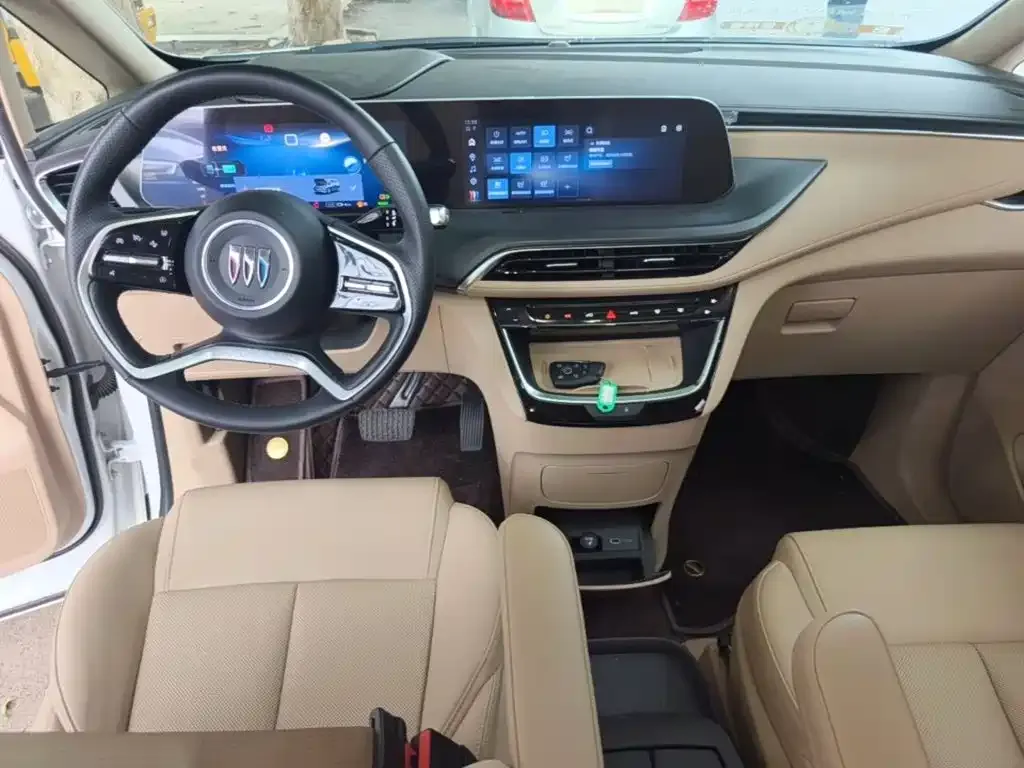 Buick GL8 Hybrid — фото 10