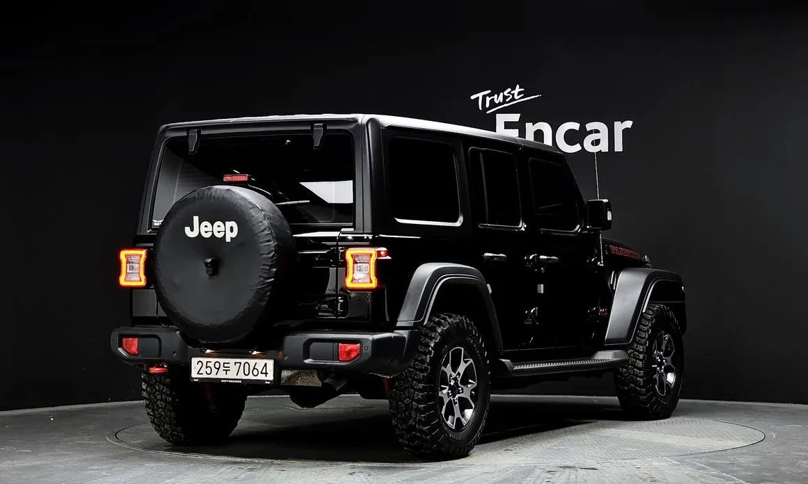 Jeep Wrangler — фото 2