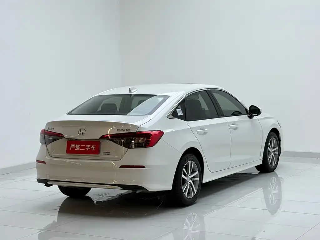 Honda Civic — фото 5
