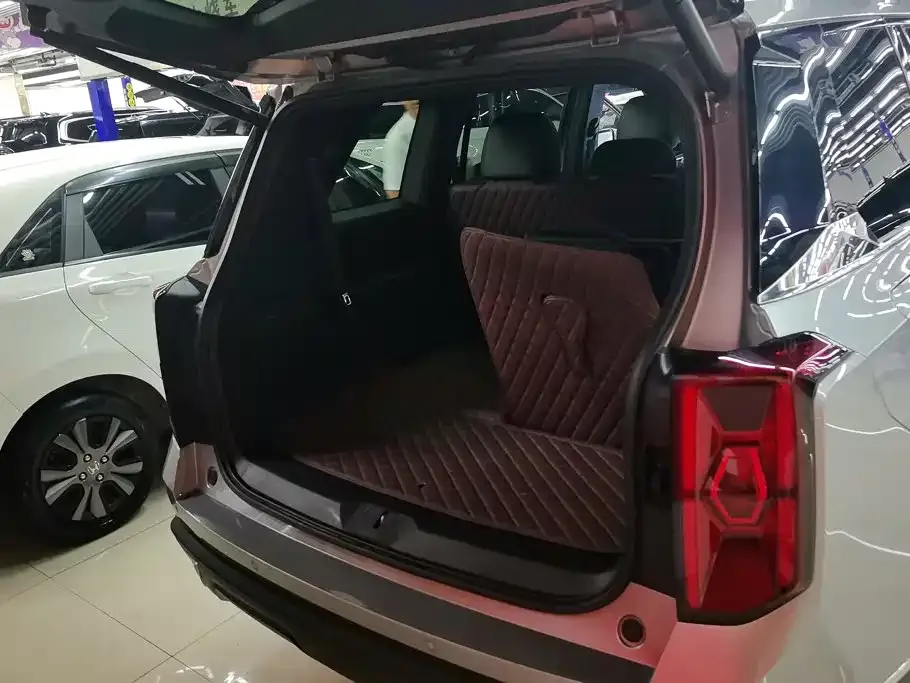 GAC Motor Trumpchi GS8 — фото 10