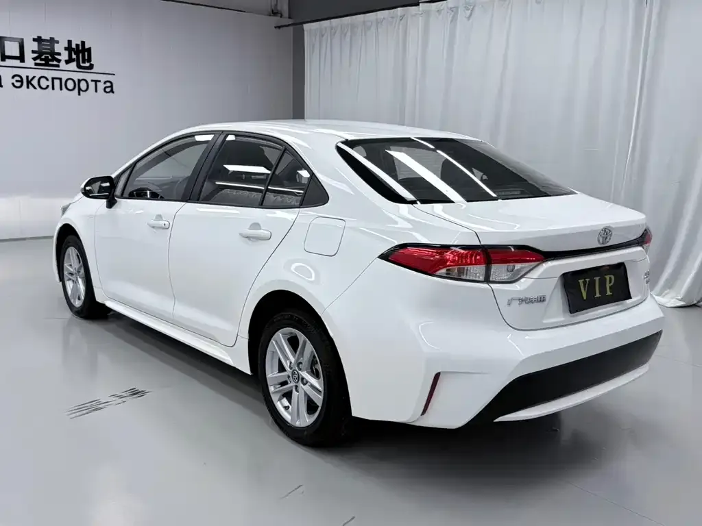 Toyota Levin — фото 5