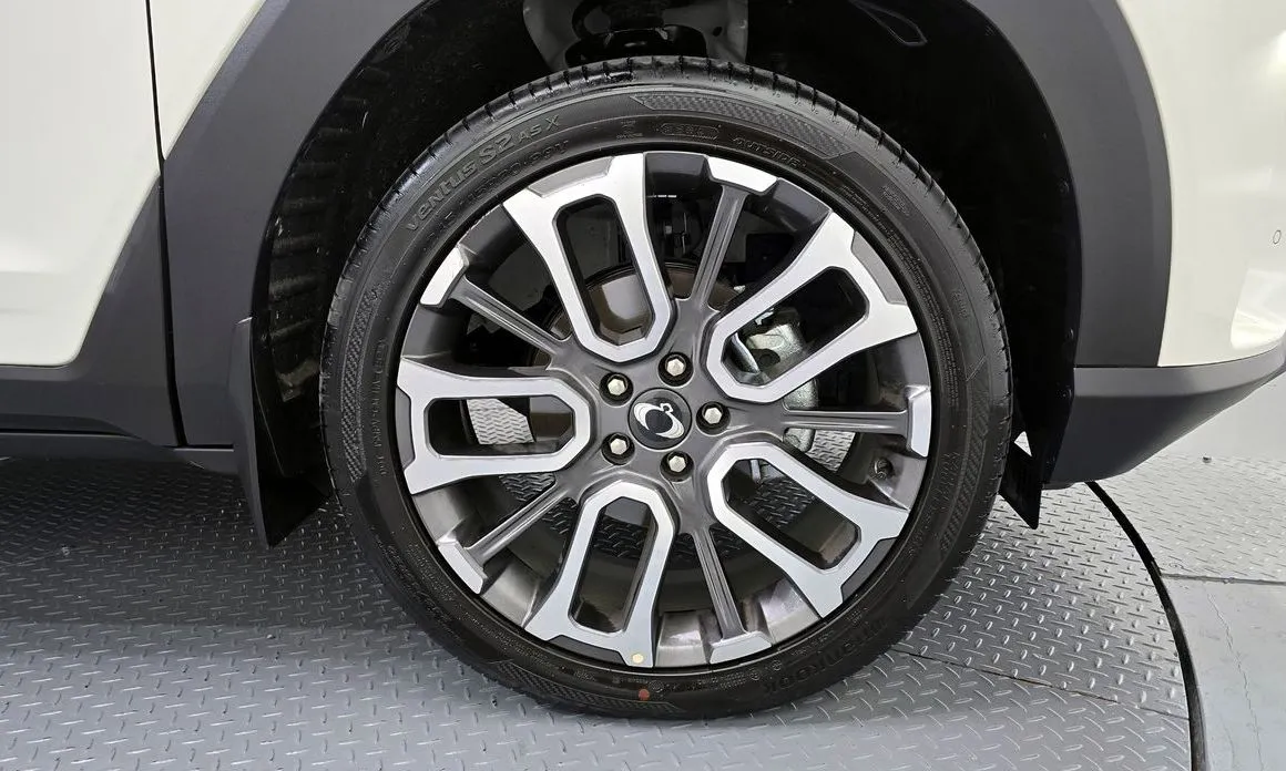 KG Mobility (Ssangyong) Torres — фото 9