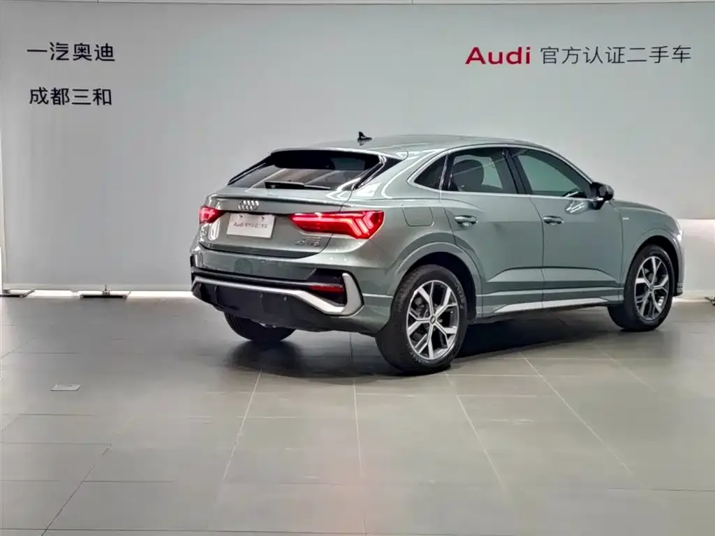 Audi Q3 Sportback — фото 4