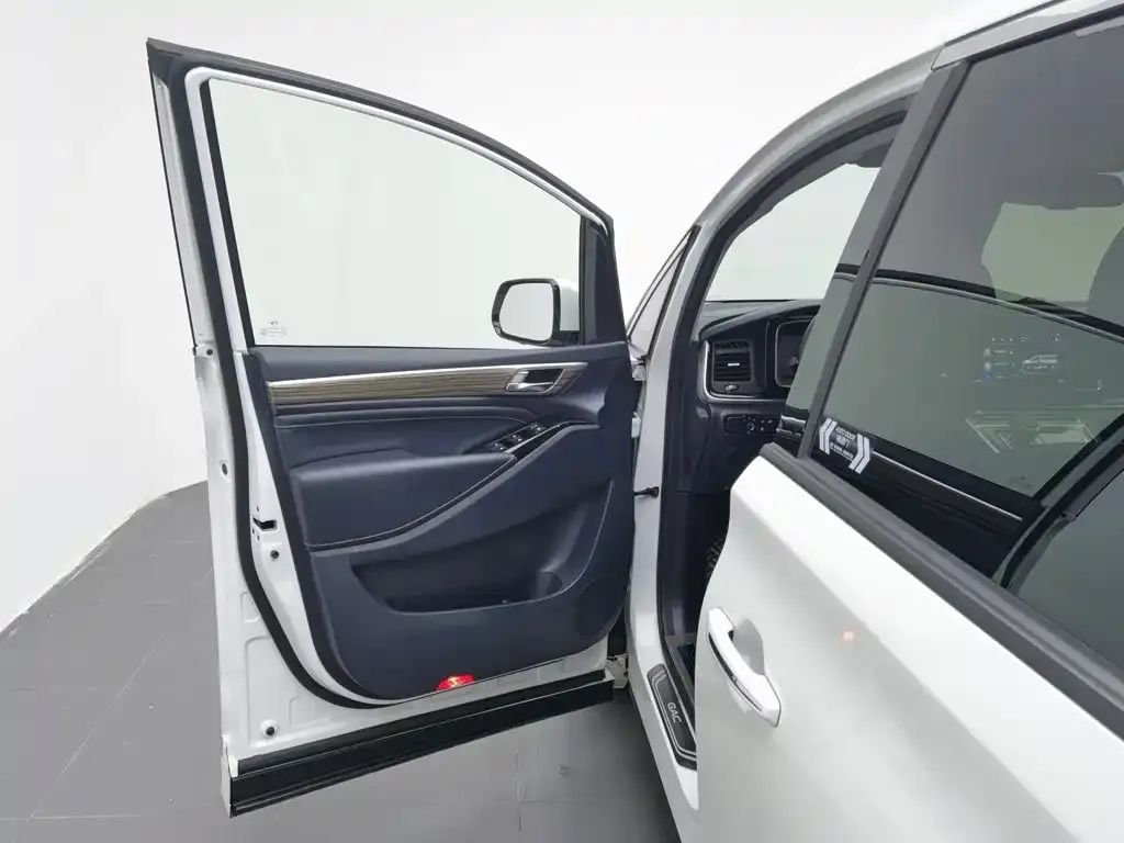 GAC Motor Trumpchi M8 — фото 2