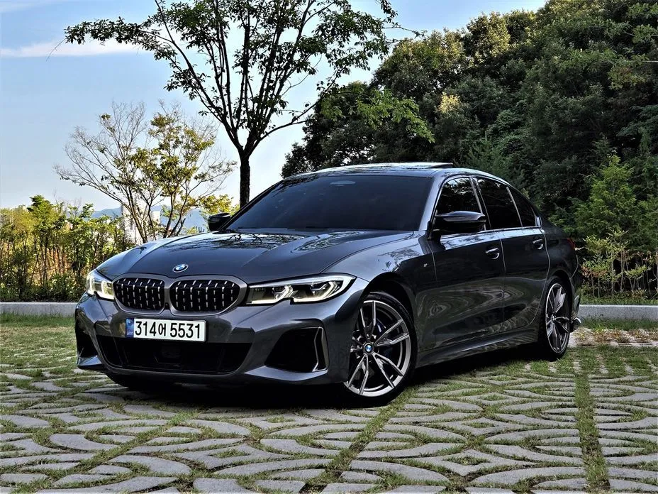 BMW 3-Series — фото 1