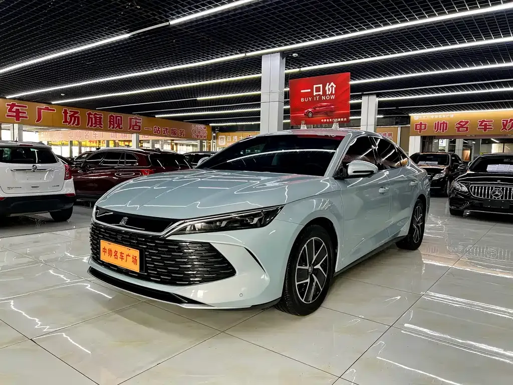 BYD Qin L — фото 1