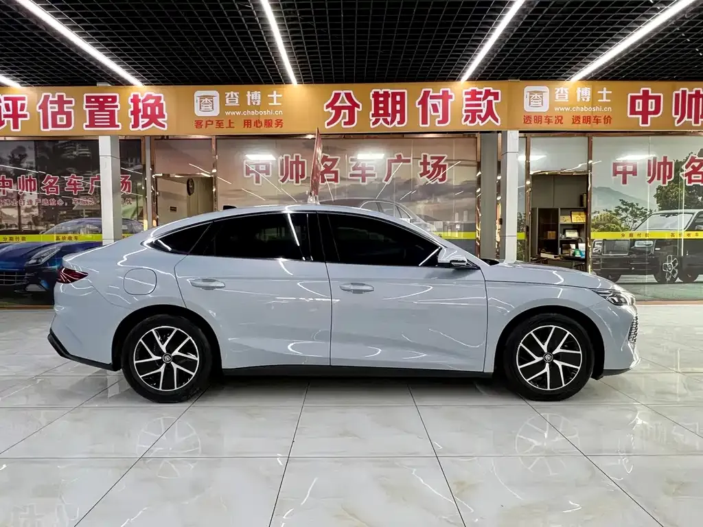 BYD Qin L — фото 2