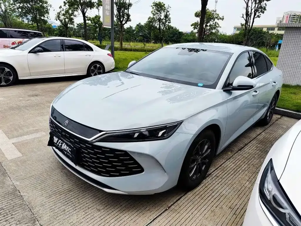 BYD Qin L — фото 1