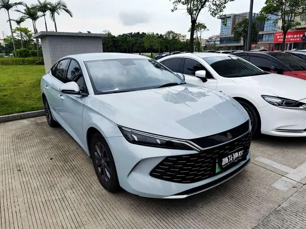 BYD Qin L — фото 6