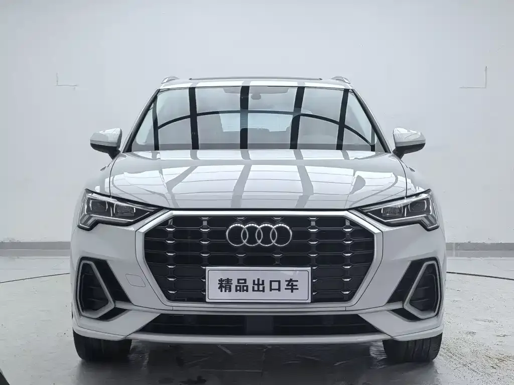 Audi Q3 — фото 4