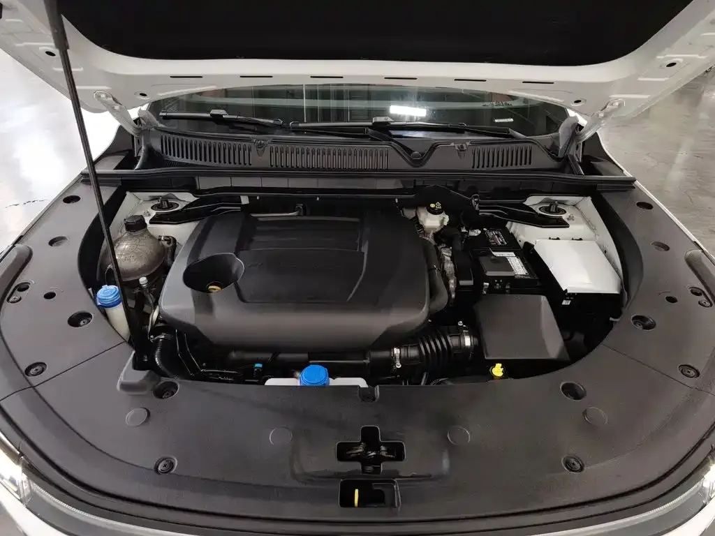 Changan CS75PLUS — фото 10
