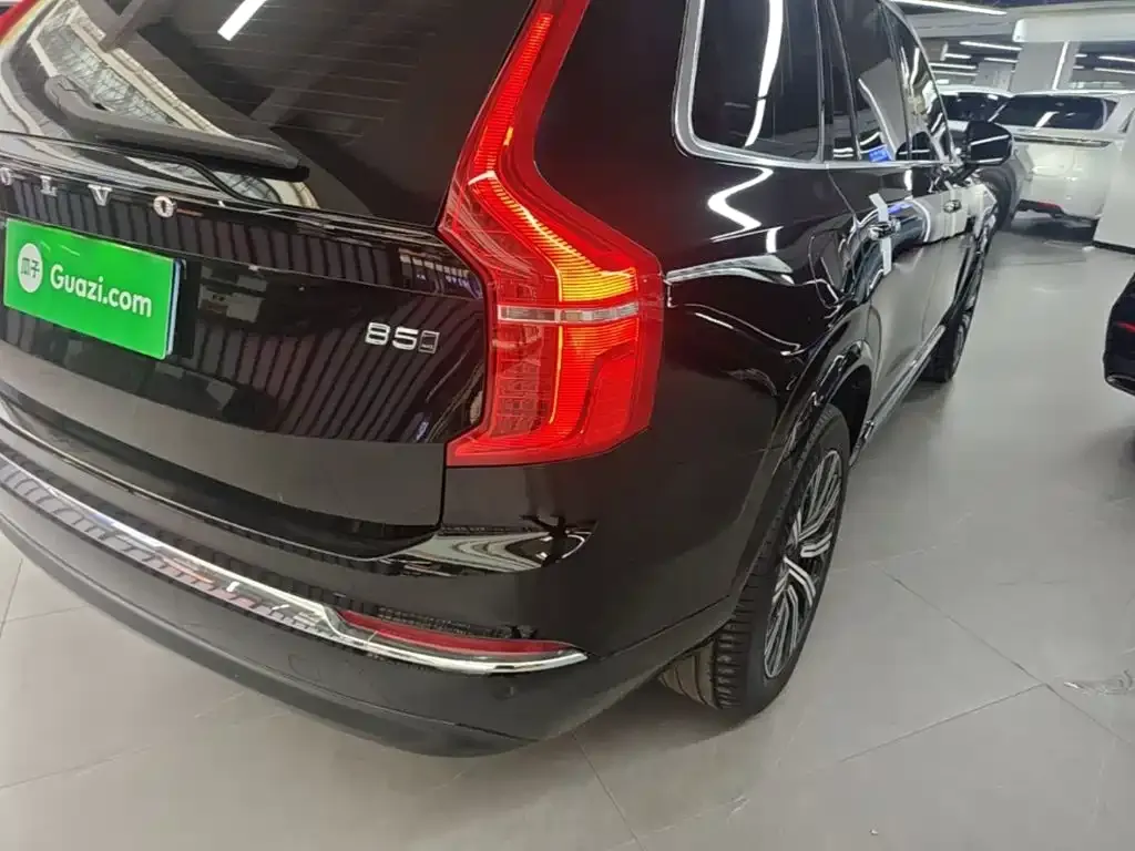 Volvo XC90 — фото 3