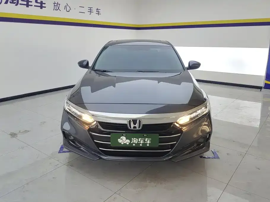 Honda Accord — фото 3
