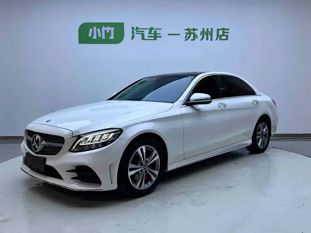Mercedes-Benz C-Class — фото 1
