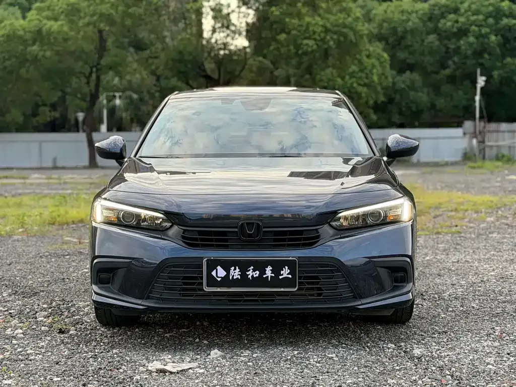Honda Civic — фото 8