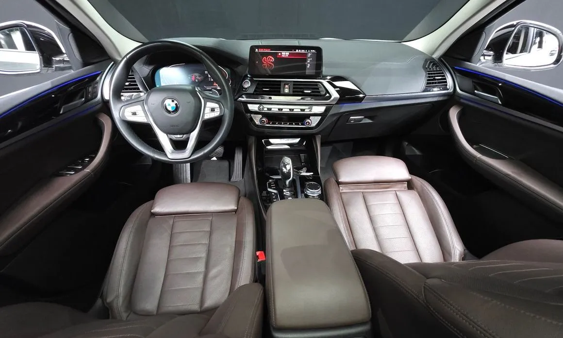 BMW X4 — фото 10