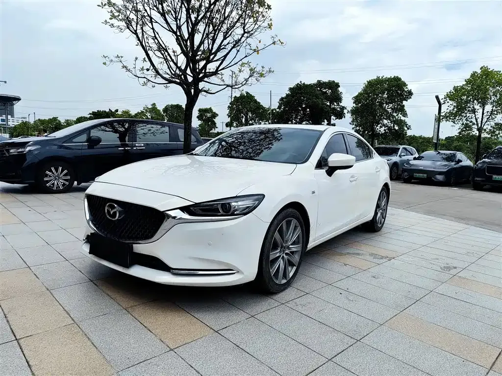 Mazda Atenza — фото 1