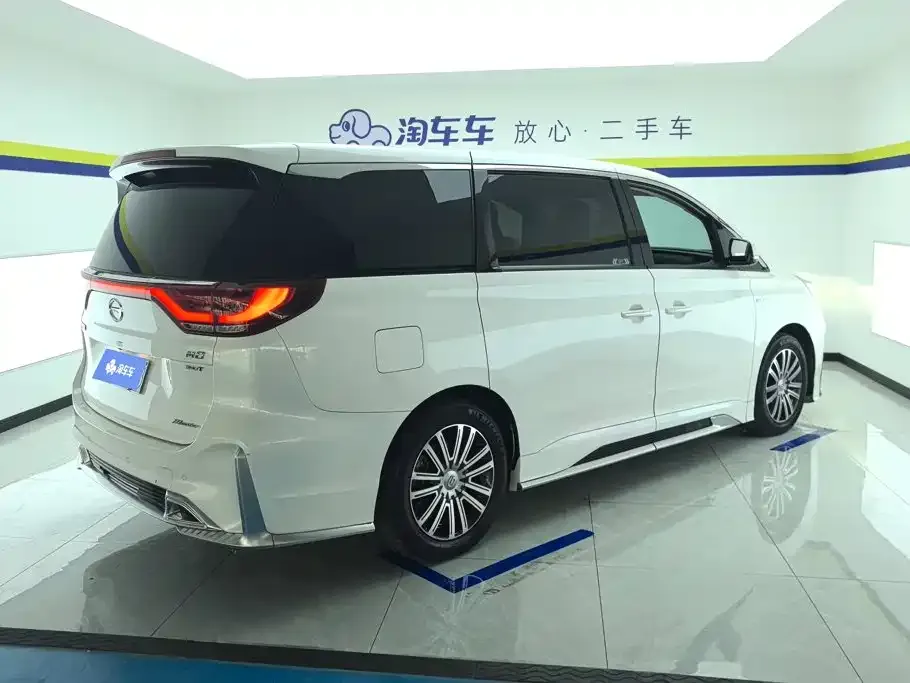 GAC Motor Trumpchi M8 — фото 2