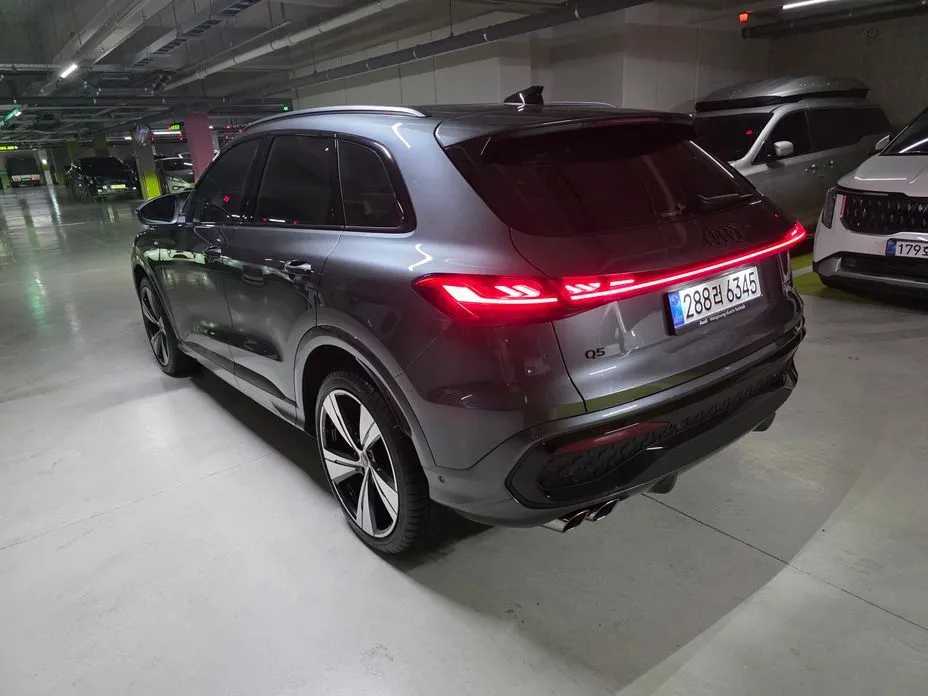 Audi Q5 — фото 6