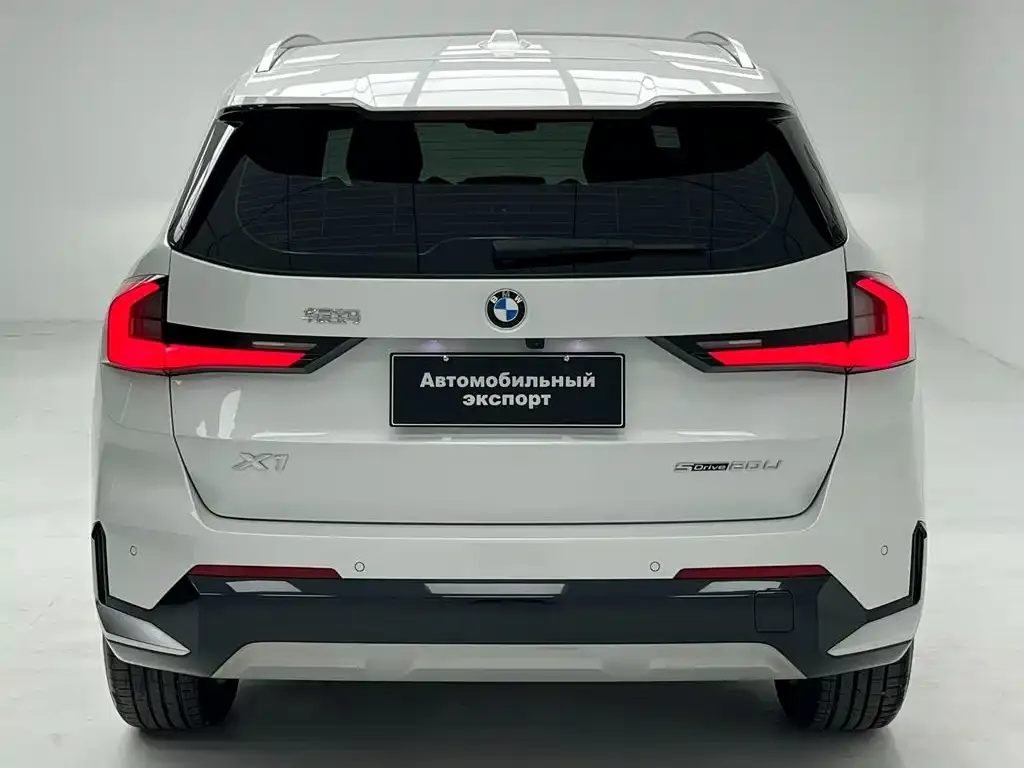 BMW X1 — фото 4