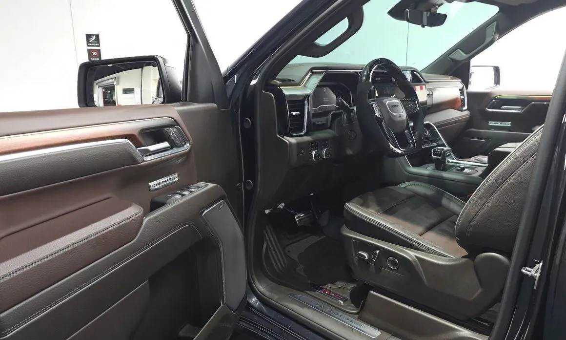 GMC Sierra — фото 9