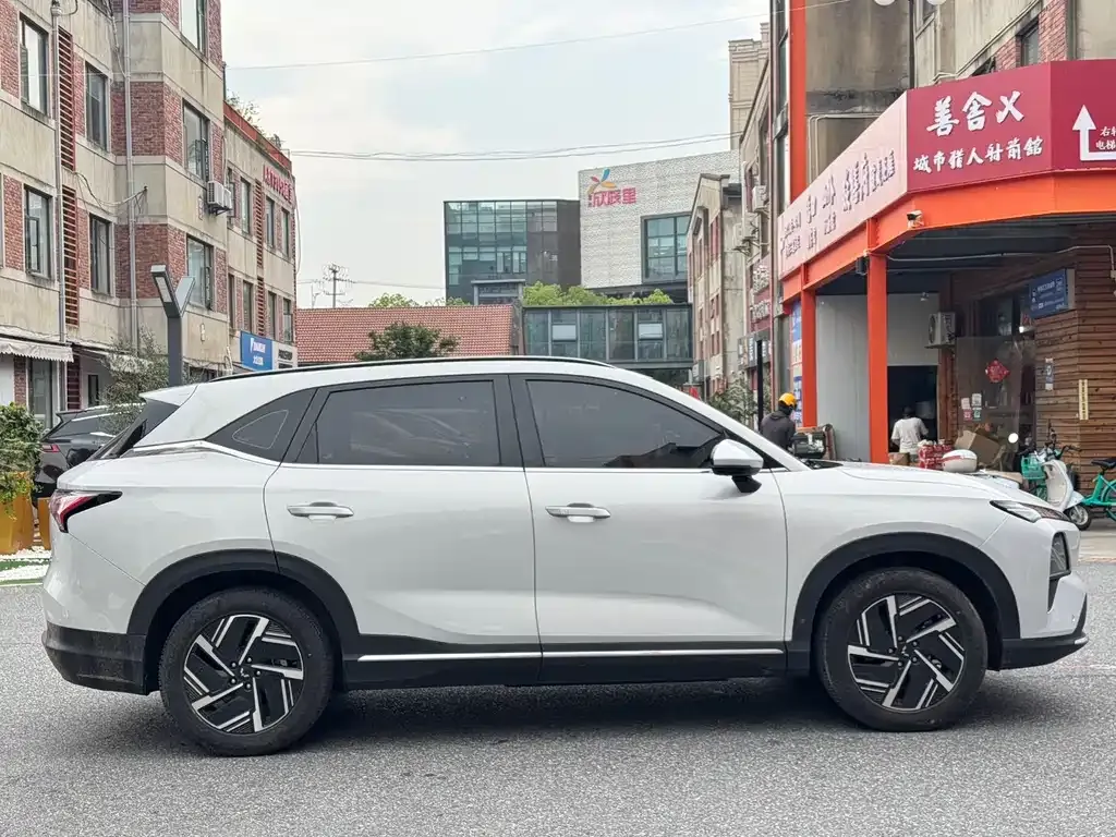 Wuling Xingguang S — фото 8