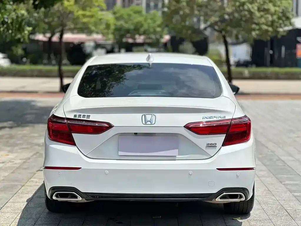 Honda Inspire — фото 4