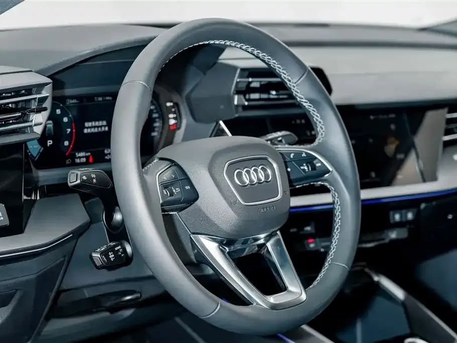 Audi A3 — фото 7