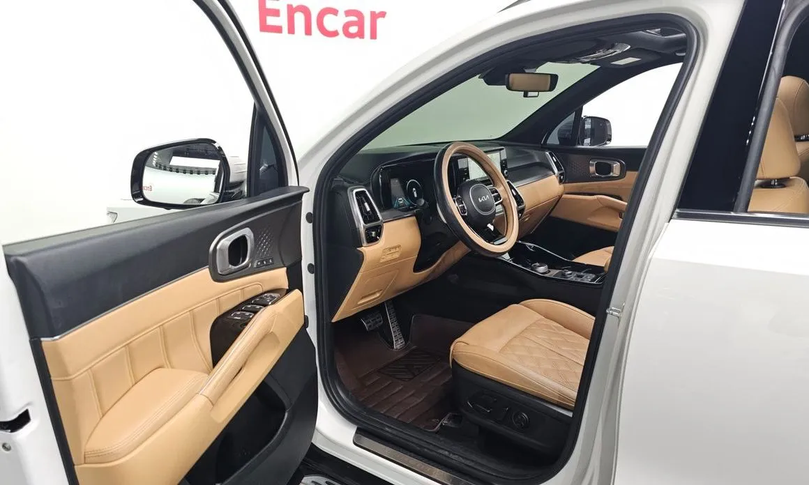 Kia Sorento — фото 7