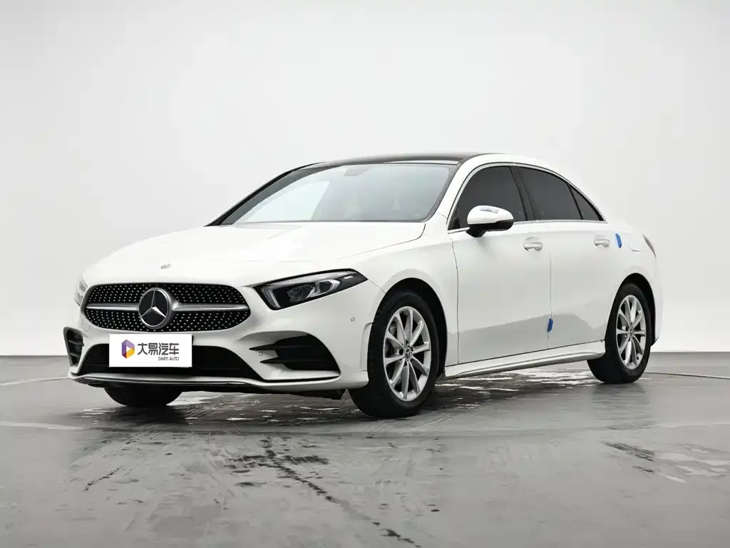 Mercedes-Benz A-Class — фото 1