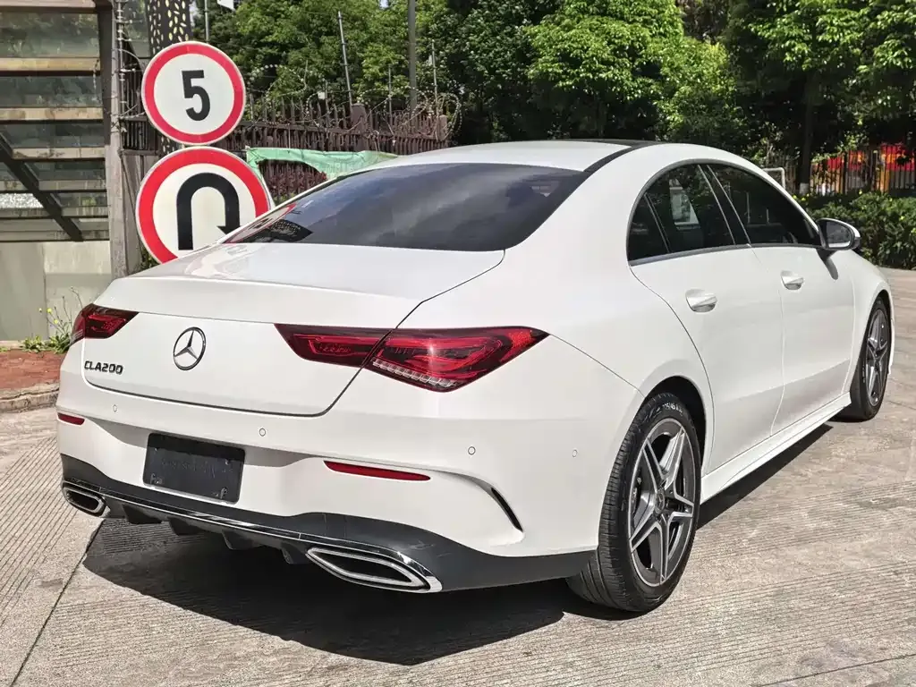 Mercedes-Benz CLA (Import) — фото 10